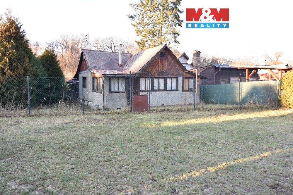 Chaty, Káraný, 43 m² - 1