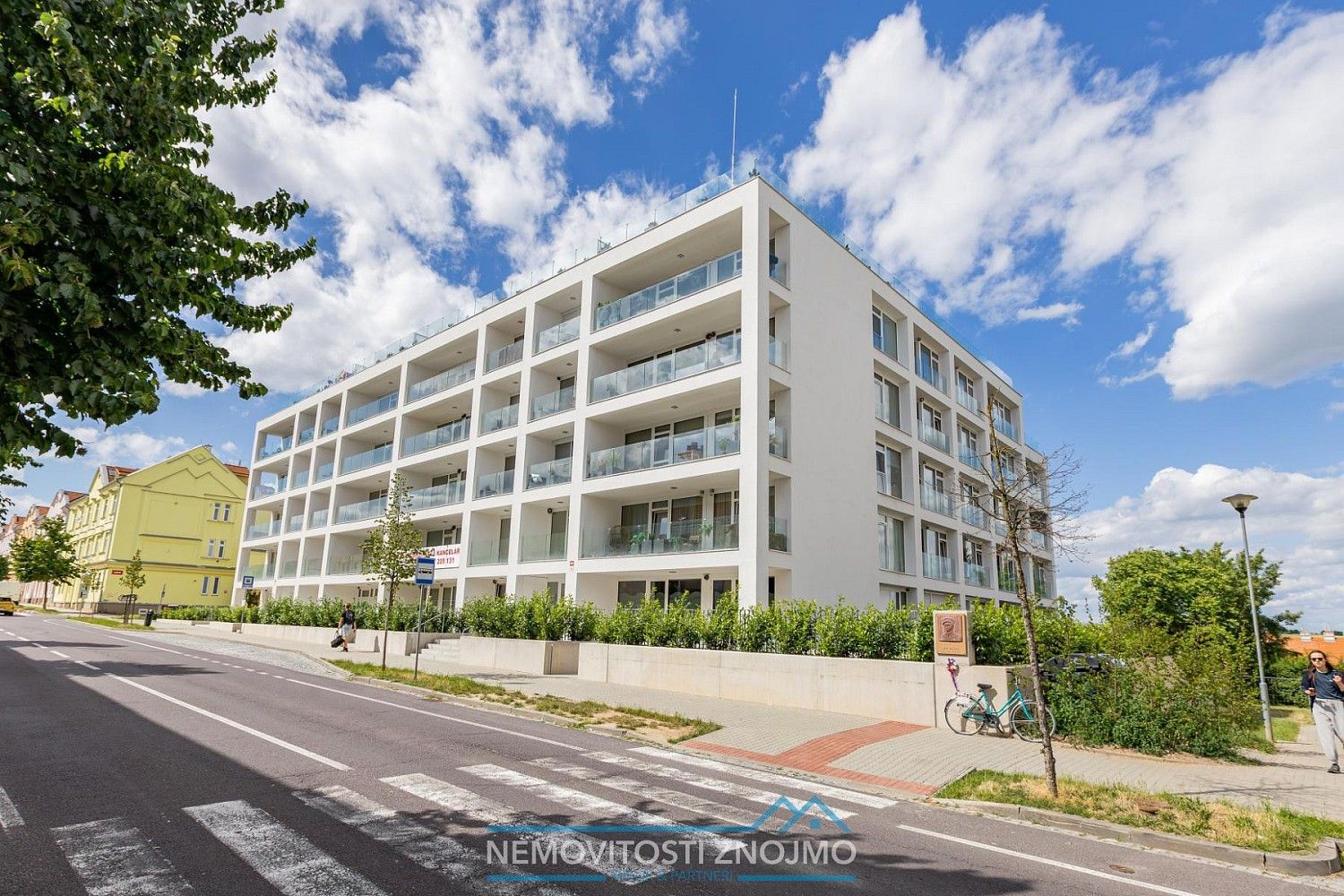 Byty, Znojmo, Jihomoravský kraj, 235 m² - 1