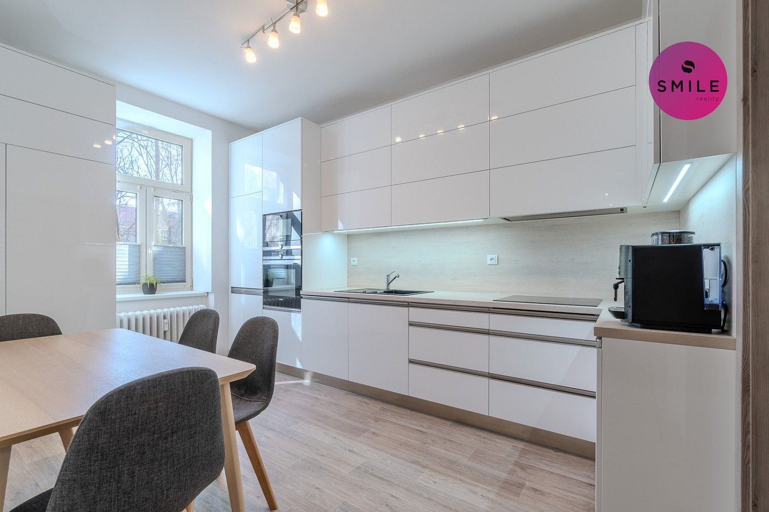 4+1, Komenského, Frýdek-Místek - Místek, 88 m² - 1