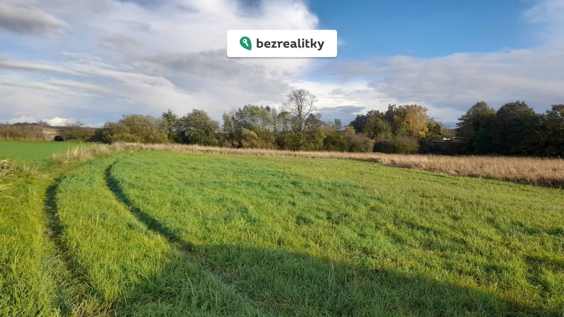 Zahrady, Struhy, Čachovice