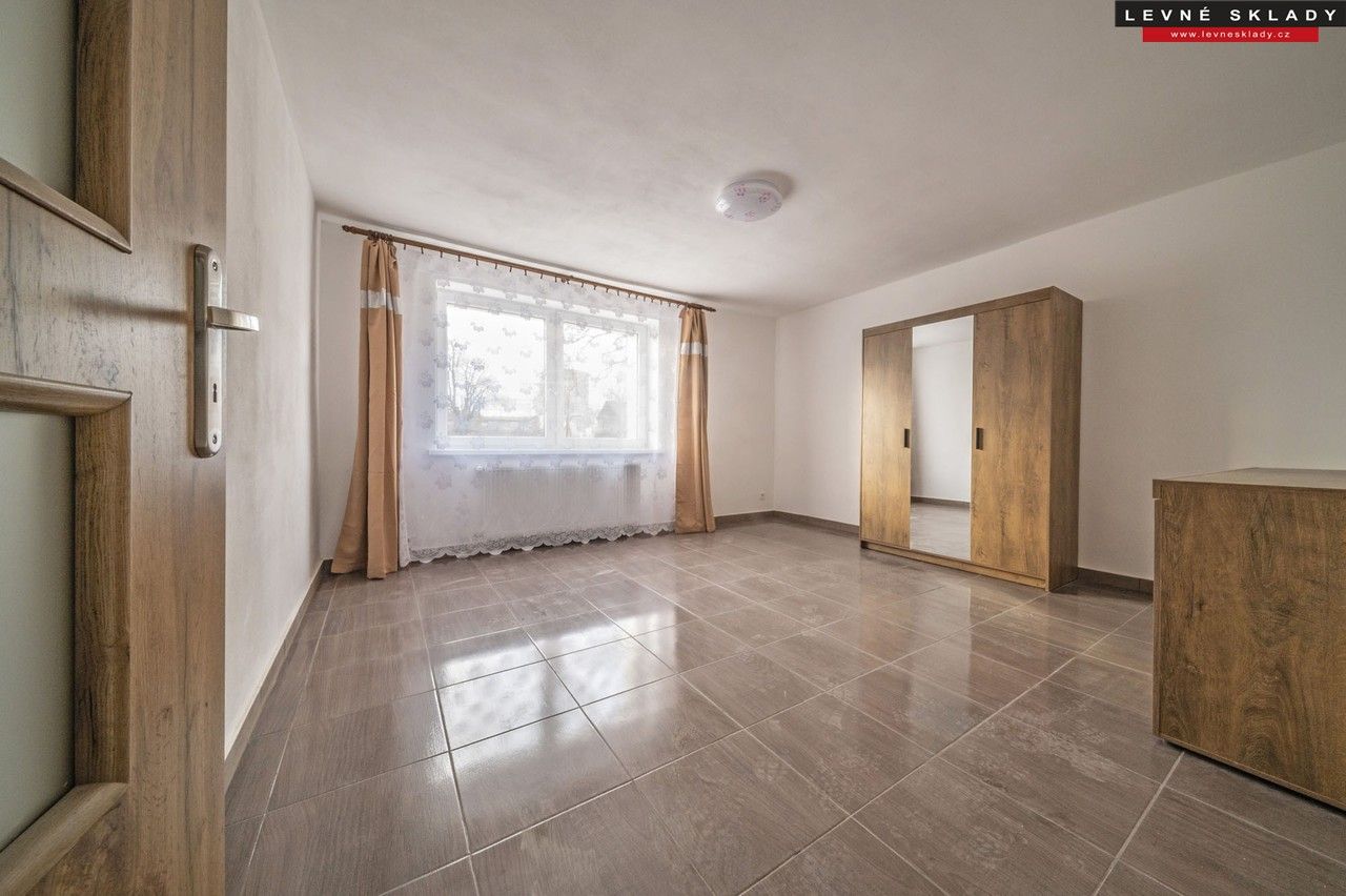 Pronájem byt 1+1 - Lubenec Libyně, 30 m² - 2