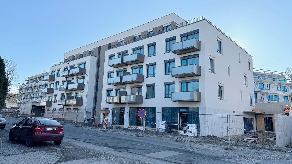 2+kk Apartment in Kladno, Kročehlavy - View 3