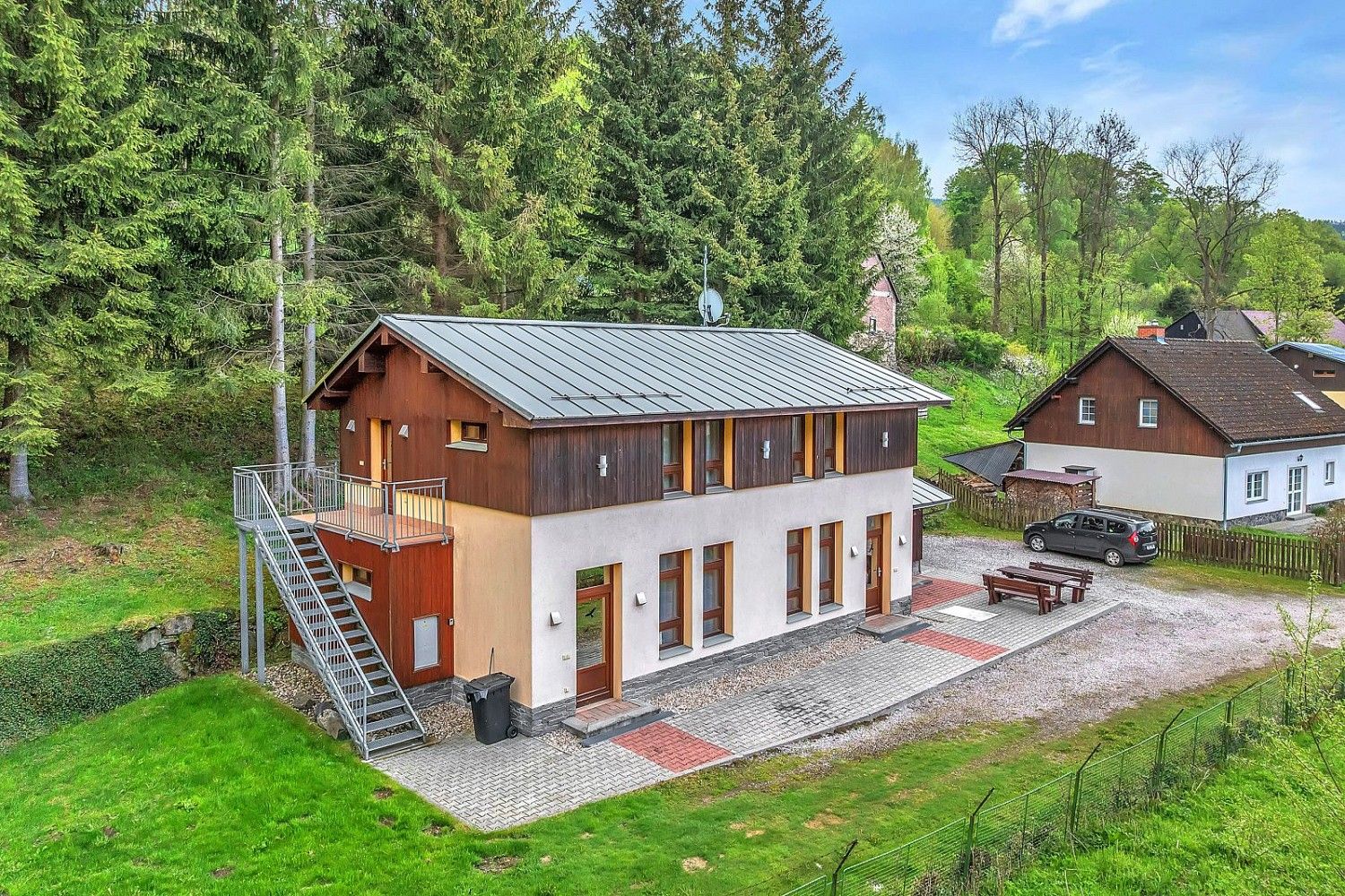 Ubytovací zařízení, 159 m²
