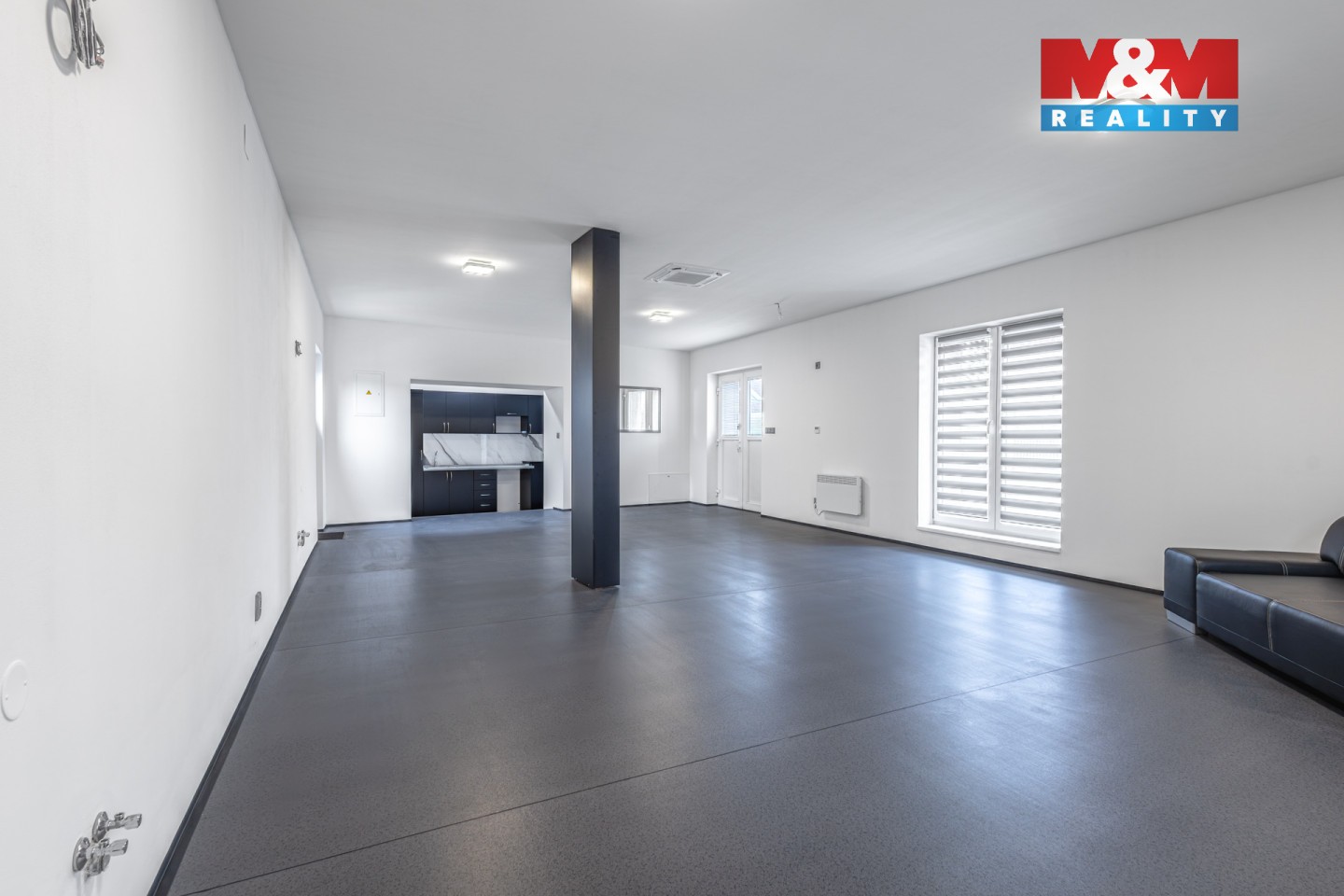 Obchodní prostory · 65 m² · Panešova, Mělník - 4