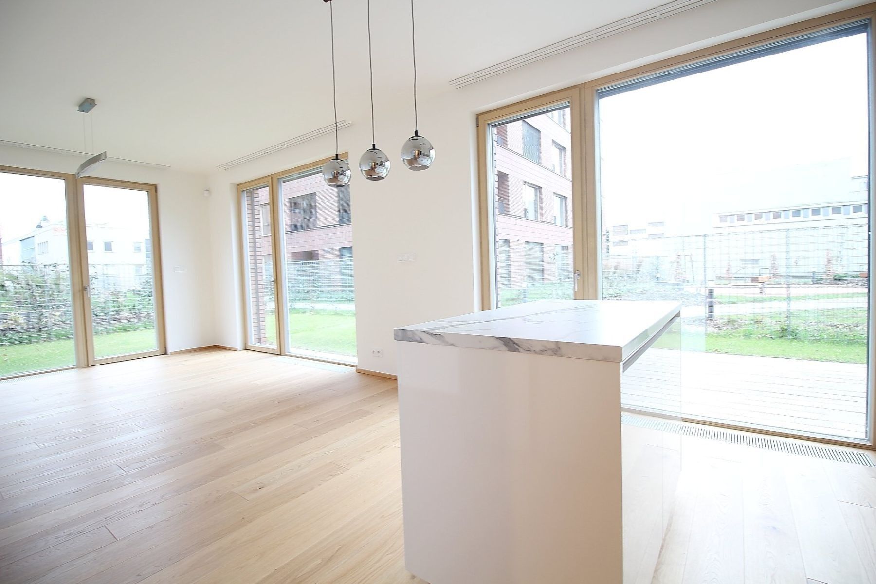 3+kk, Pod Juliskou, Praha - Dejvice, 94 m² - 1