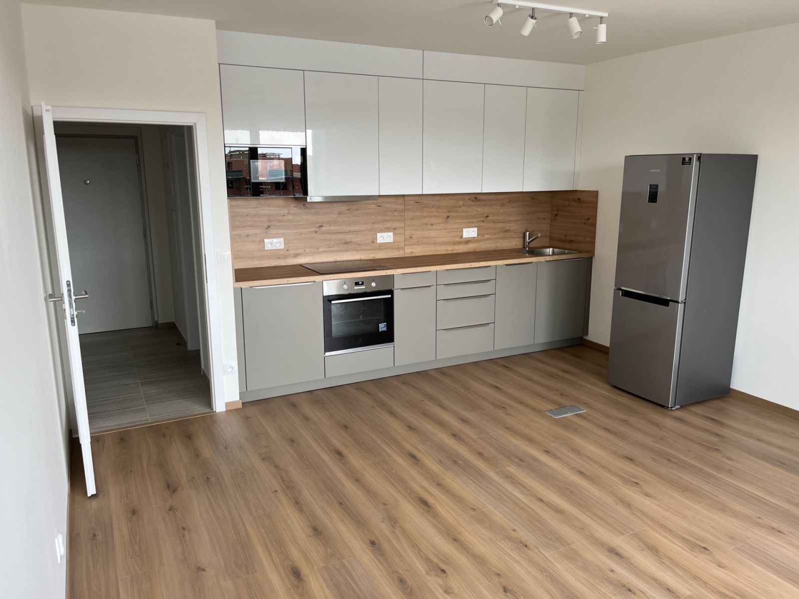 2+kk, Sedlářova, Praha - Kbely, 52 m² - 1