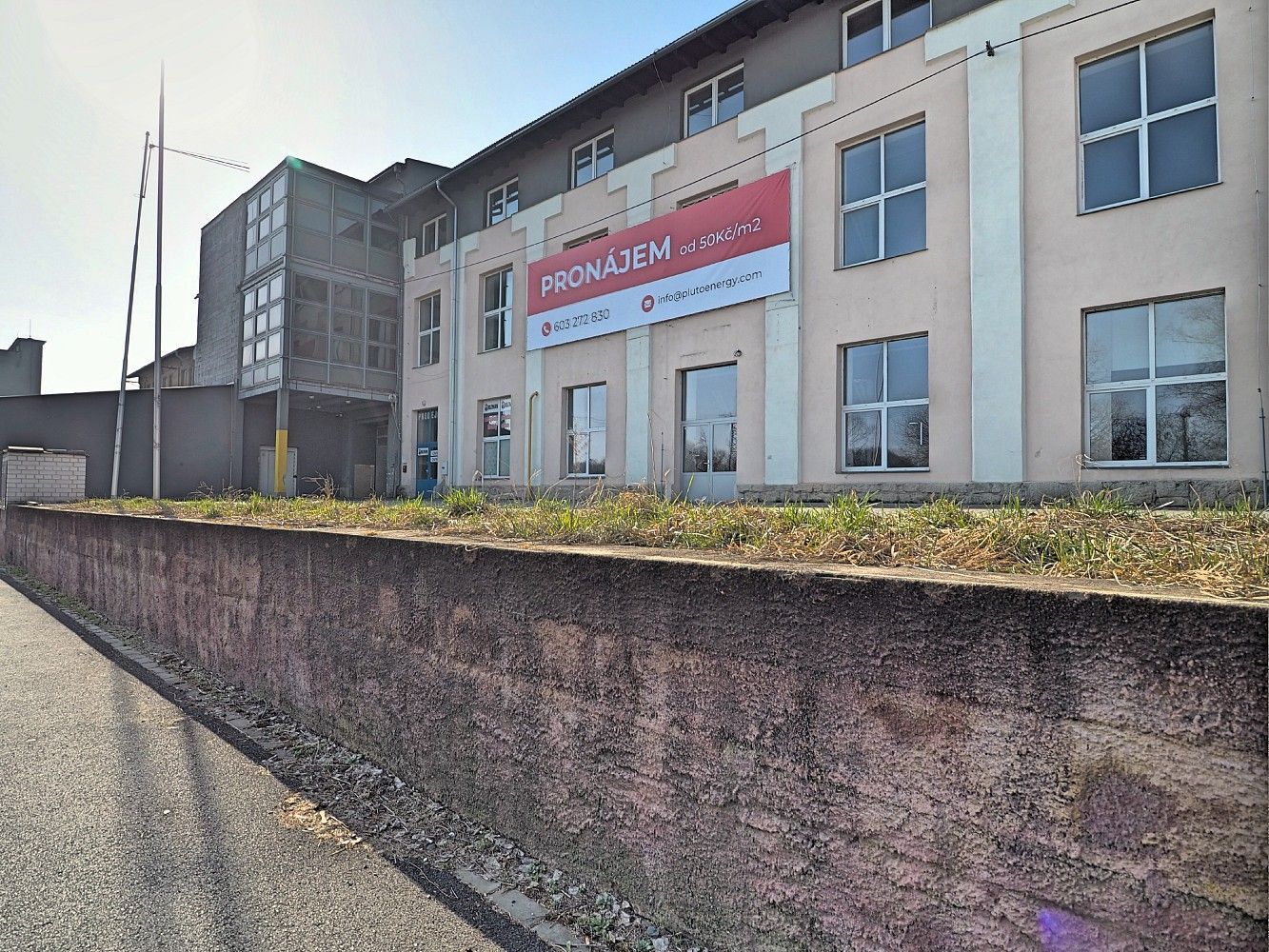 Obchodní prostory, Domažlice - Bezděkovské Předměstí, Plzeňský kraj, 250 m² - 1