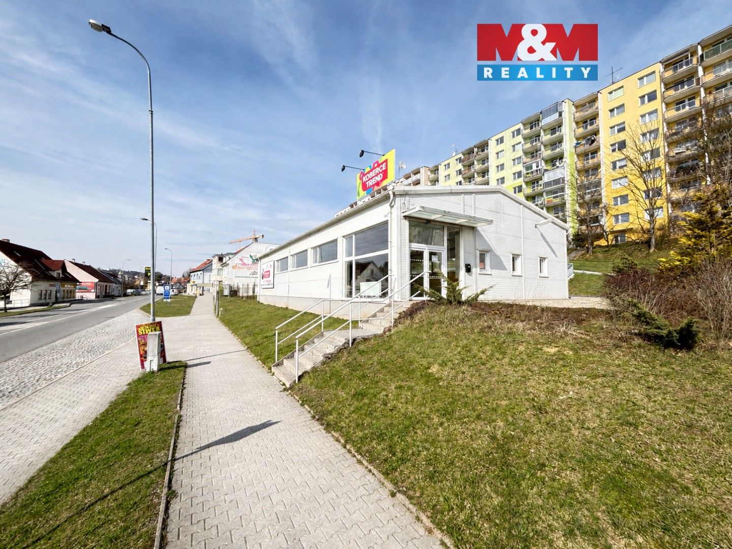 Obchodní prostory, 293 m²
