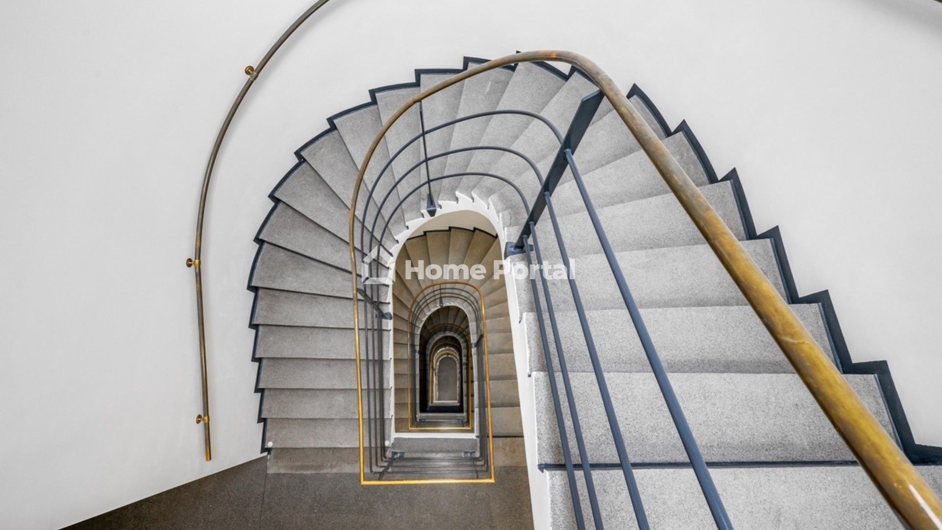 Byt 2+kk · 68 m² · Vinohrady, Praha - 4