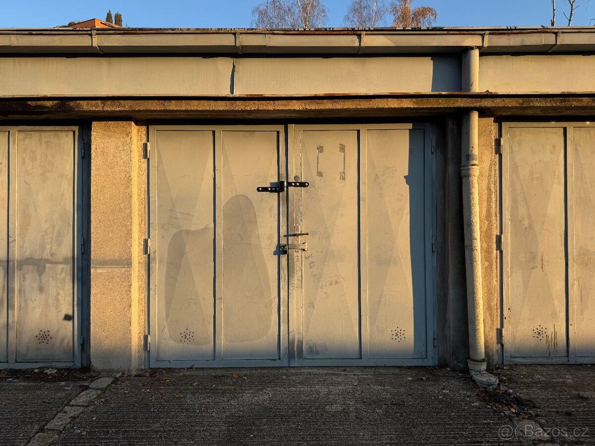 Prodej garáž - Praha, 190 00