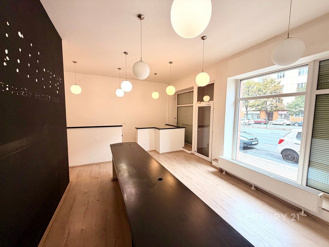 Sklad · 295 m² · 5. května, Praha 4 - Nusle - 2