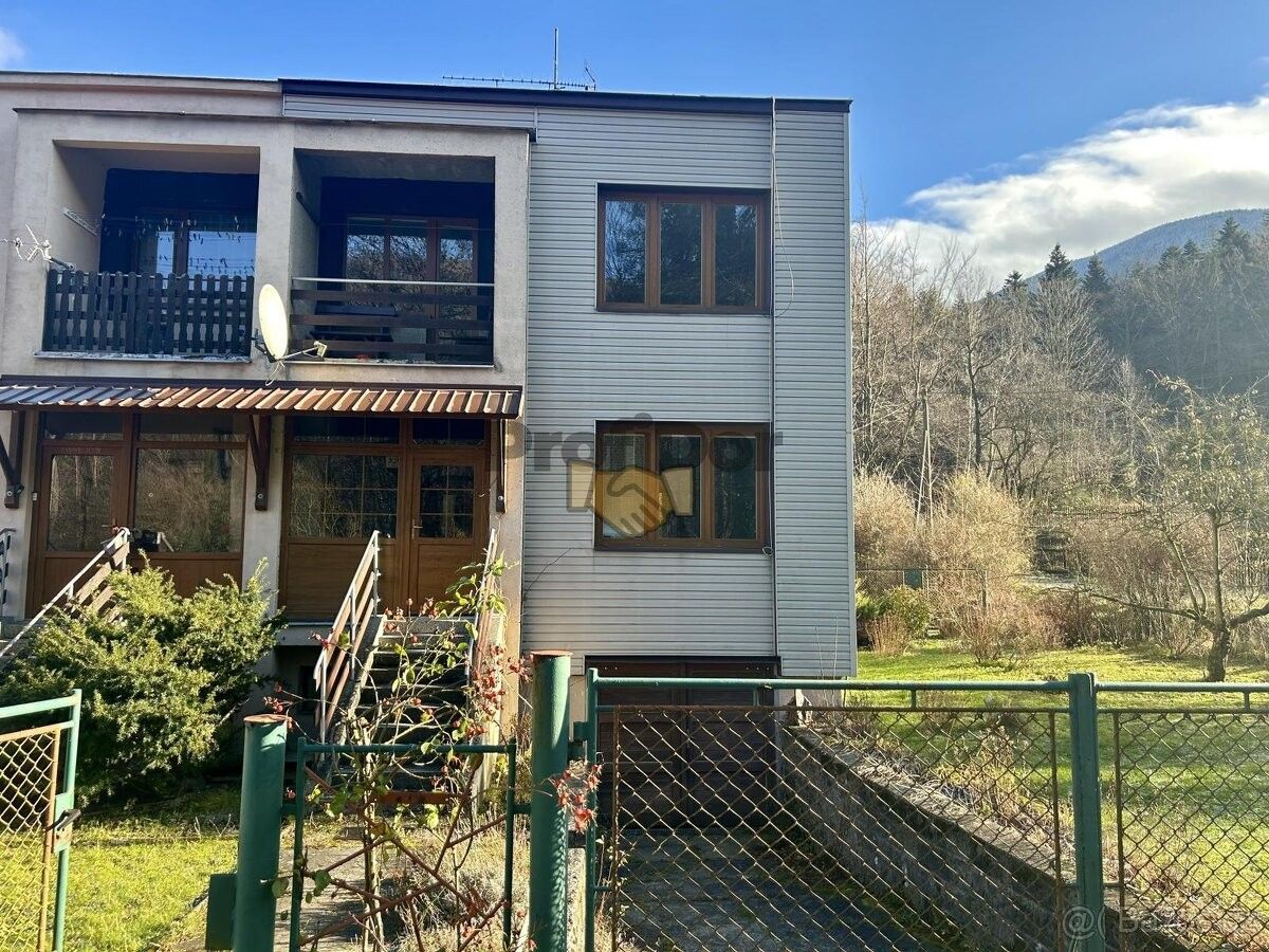 Rodinné domy, Čeladná, 739 12