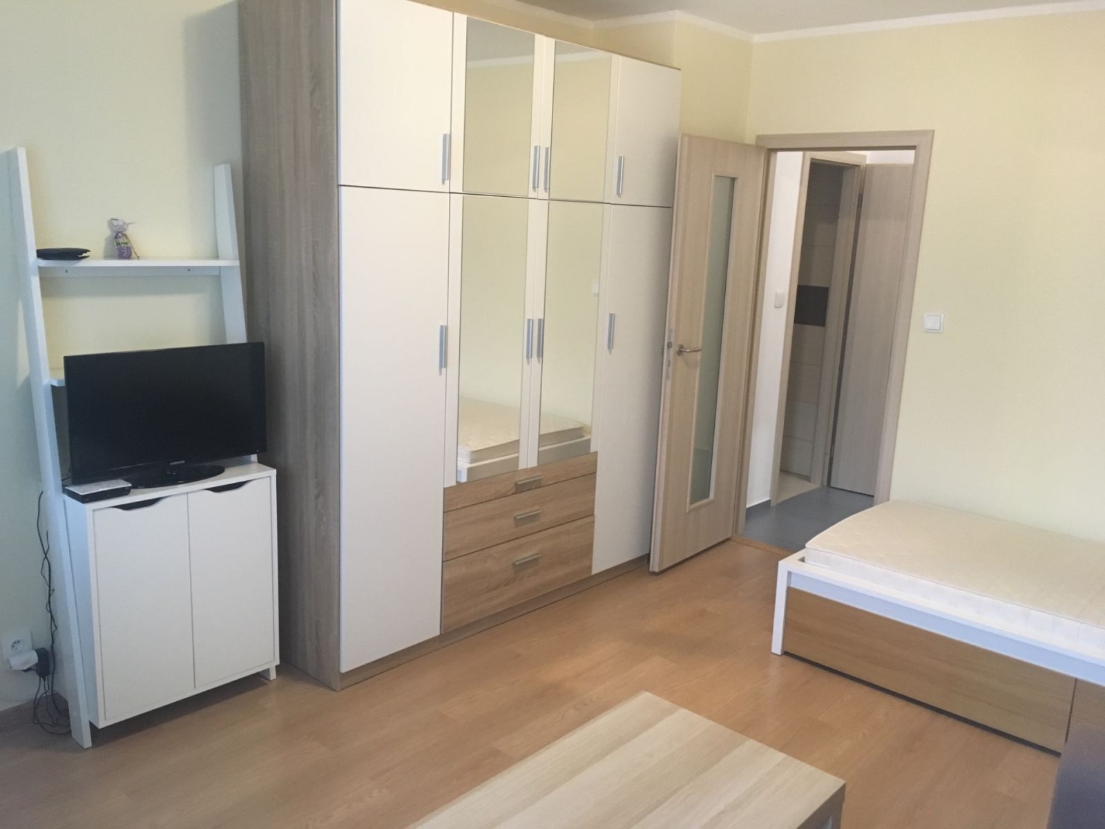 1+1, Hurbanova, Praha - Krč, 36 m² - 1