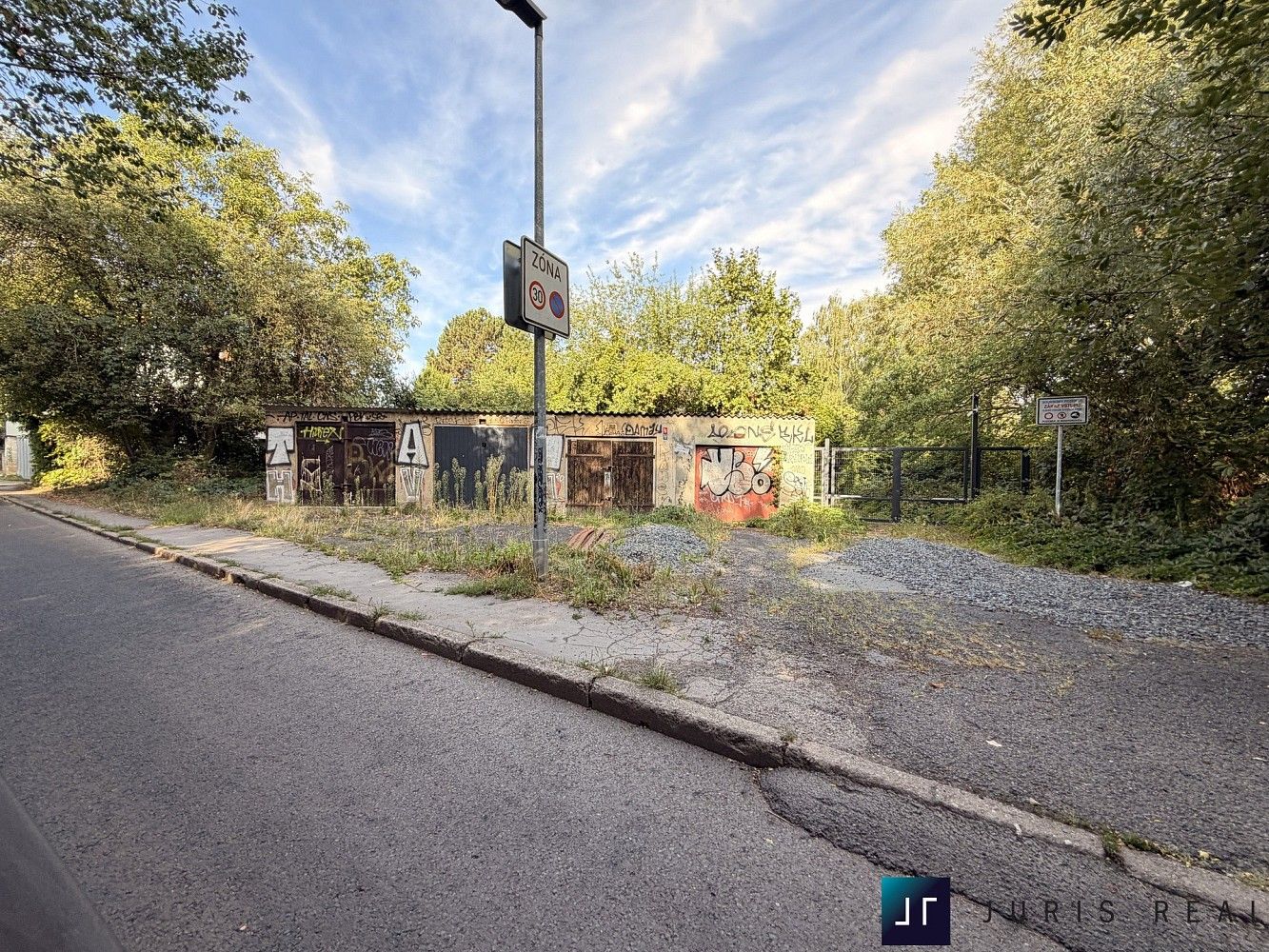 Nemovitost · 20 m² · Praha - Záběhlice, okres Praha 10, Hlavní město Praha - 4