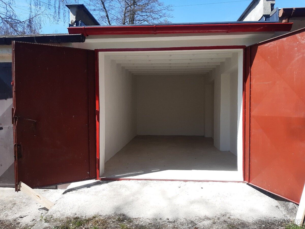 Pronájem garáž - Havlíčkův Brod, 580 01