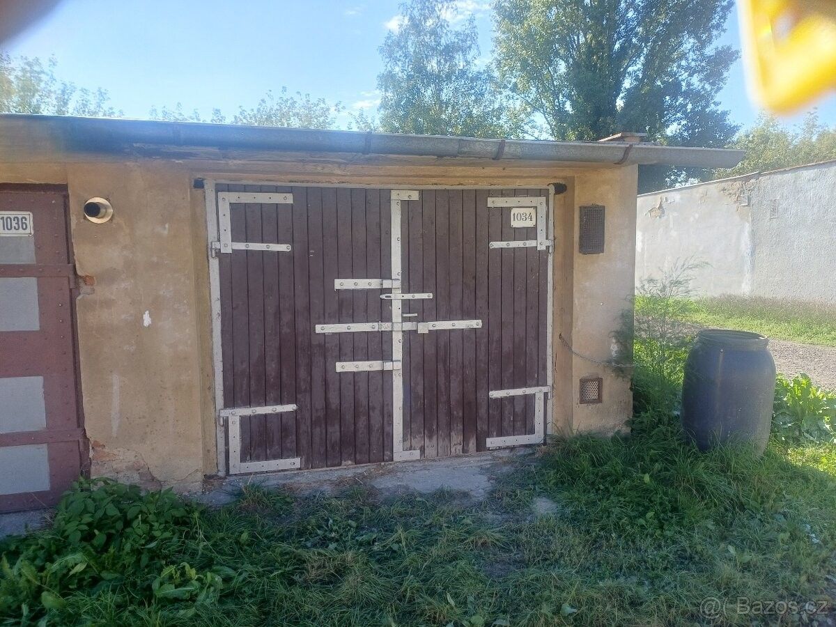 Garáže, Bílina, 418 01 - 1