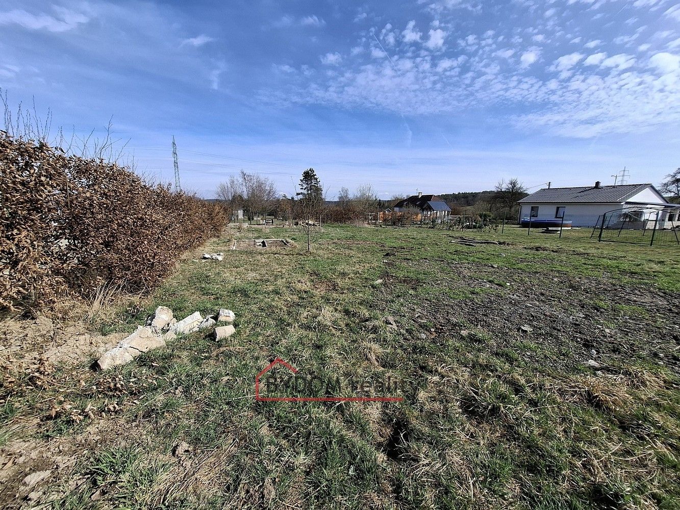 Pozemek pro bydlení, 866 m²