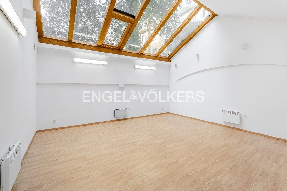 Kancelář · 55 m² · Petřínská 1071, Praha Smíchov - 3