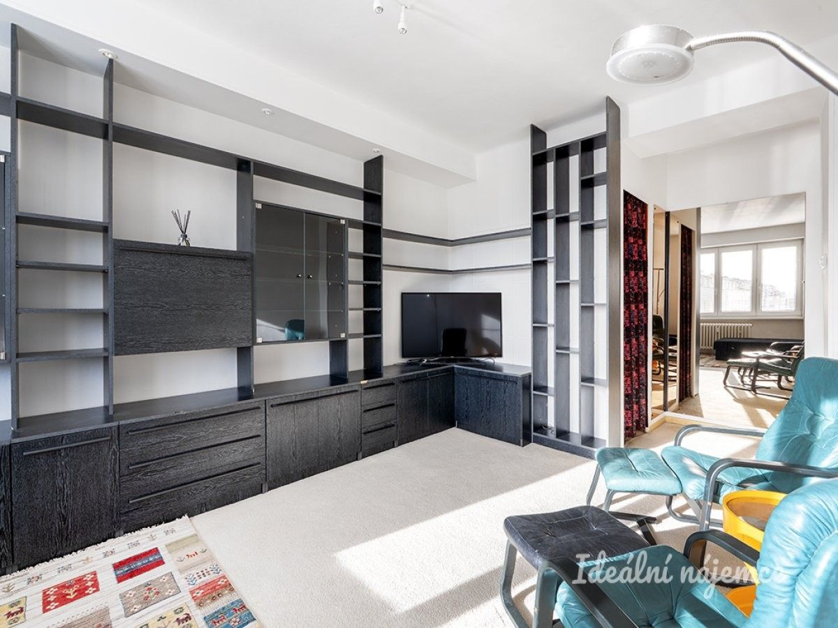 Pronájem byt 2+1 - Jihlavská, Praha, 53 m²