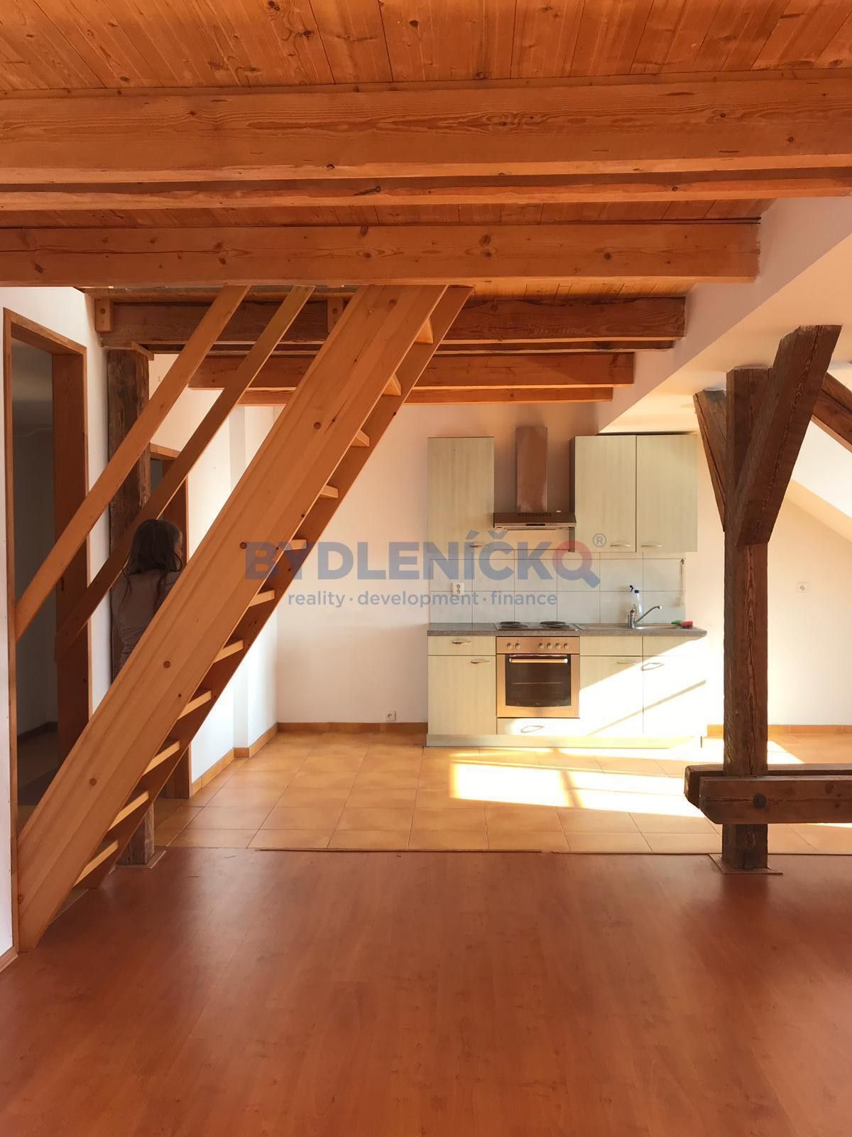 2+kk, Masarykova, Hluboká nad Vltavou, 72 m²