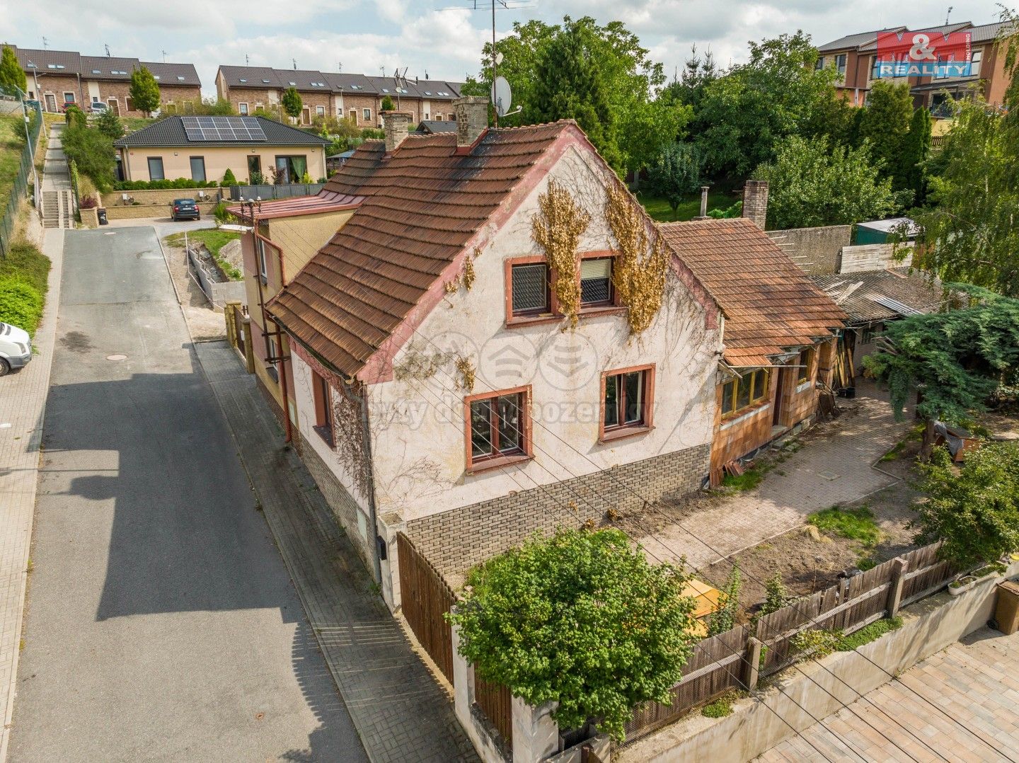 Prodej rodinný dům - V. Moravce, Stehelčeves, 120 m²