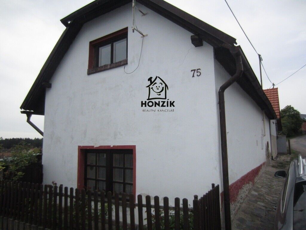 Prodej rodinný dům - Žabonosy, 70 m²