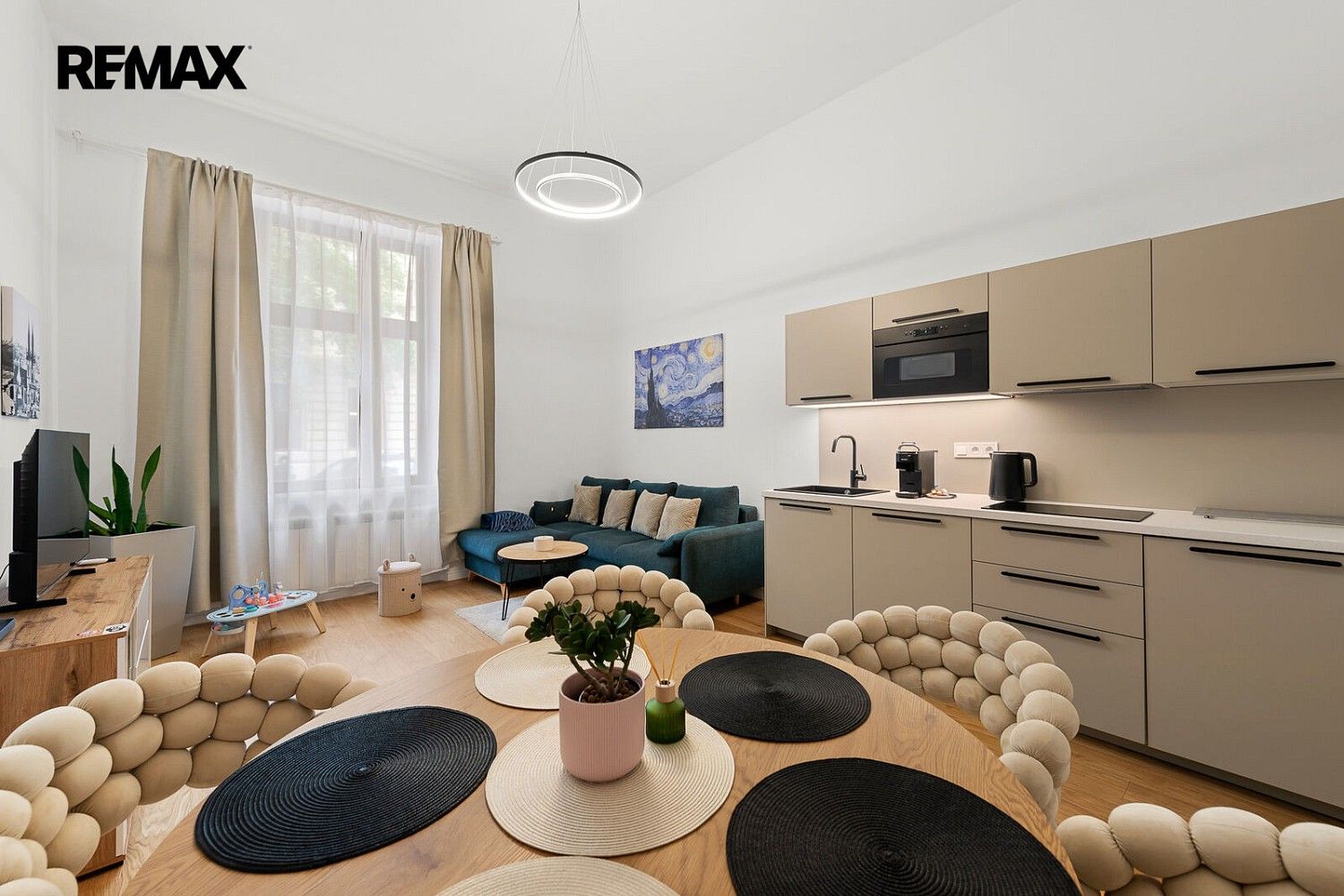 2+kk, Praha - Vinohrady, okres Praha 3, Hlavní město Praha, 57 m² - 1