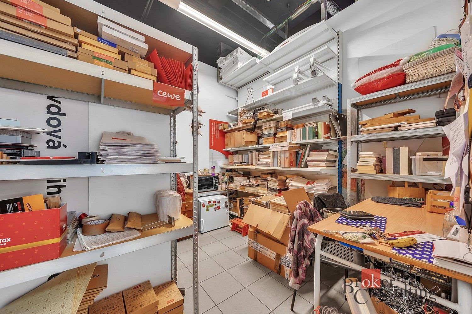 Pronájem obchodní prostory - Dukelská třída, Hradec Králové - Pražské Předměstí, 191 m² - 5