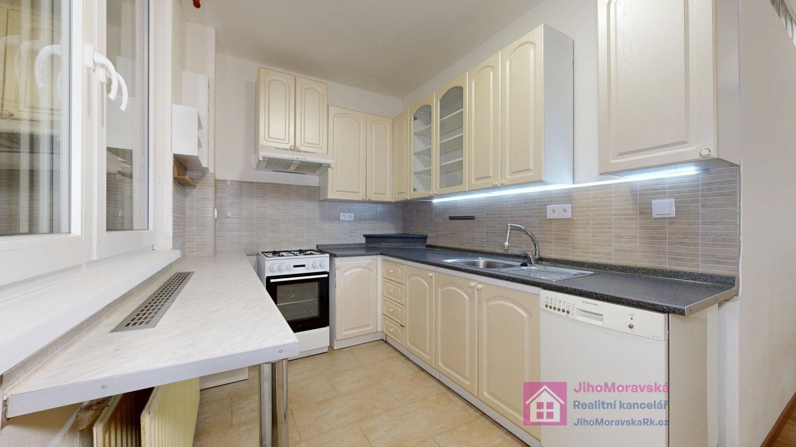 3+1, Na Valtické, Břeclav, 73 m²