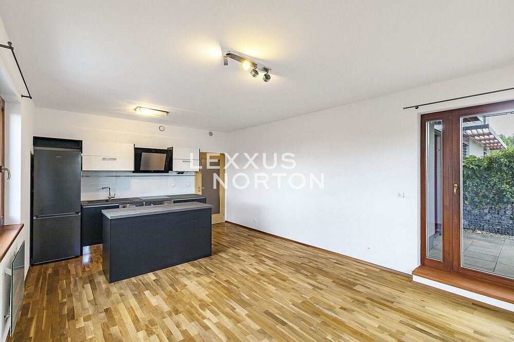 2+kk, Praha - Uhříněves, okres Praha 22, Hlavní město Praha, 54 m² - 1
