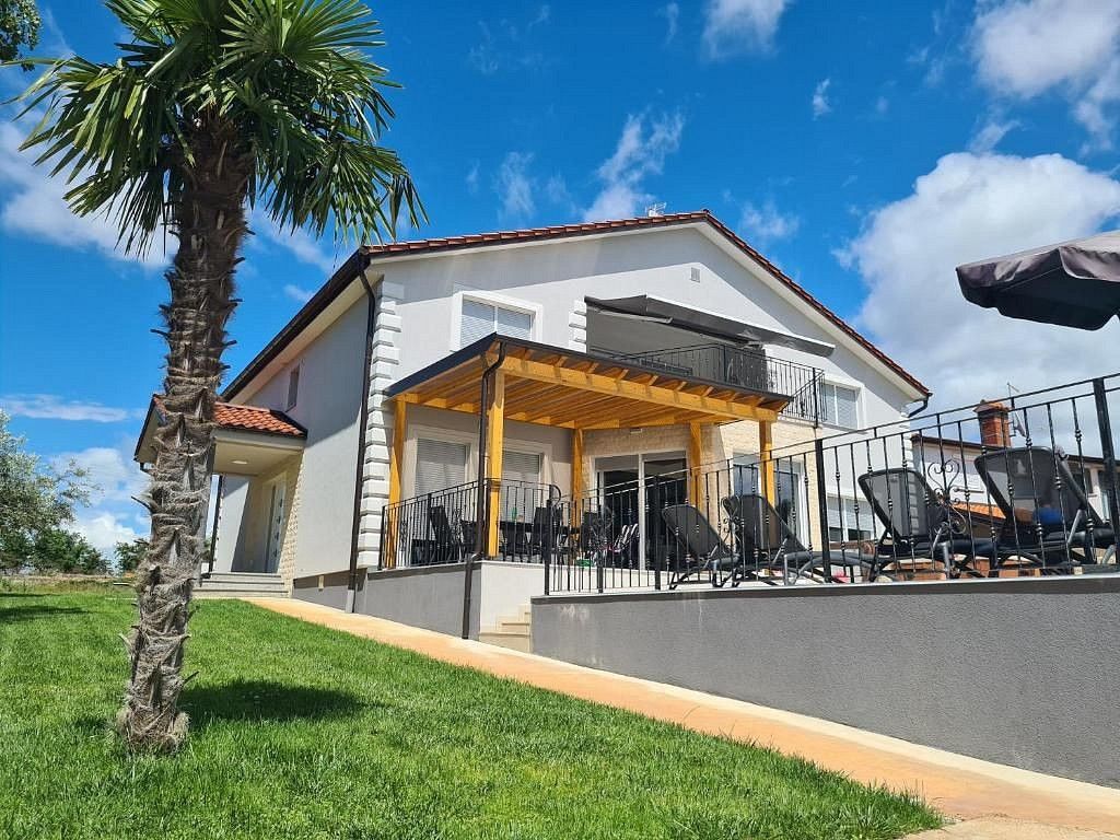Prodej rodinný dům - Kaštelir-Labinci, HR, 450 m² - 2