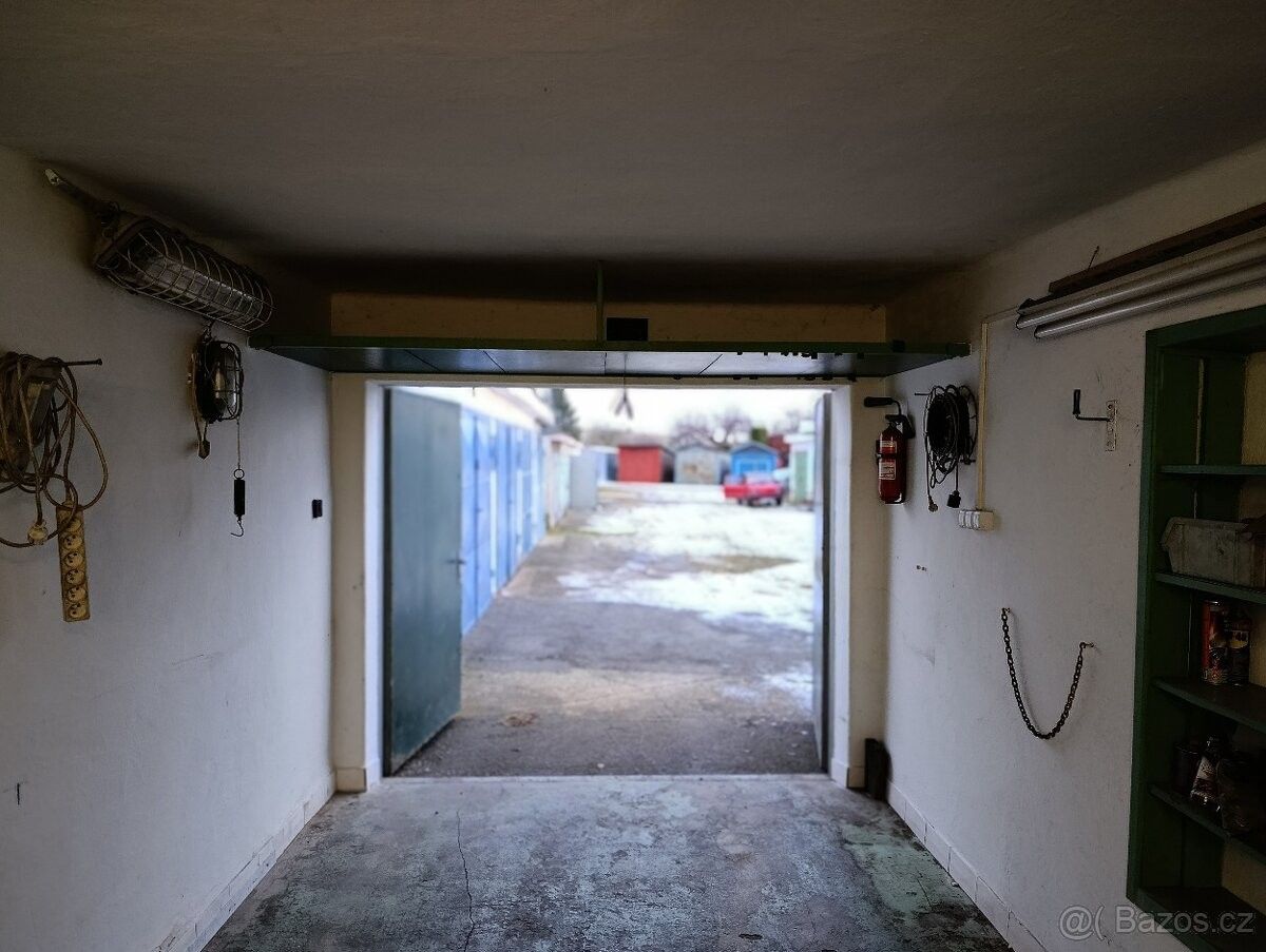 Prodej garáž - Krnov, 794 01
