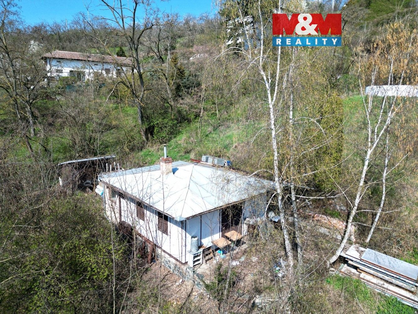 Pozemek, 1 933 m²