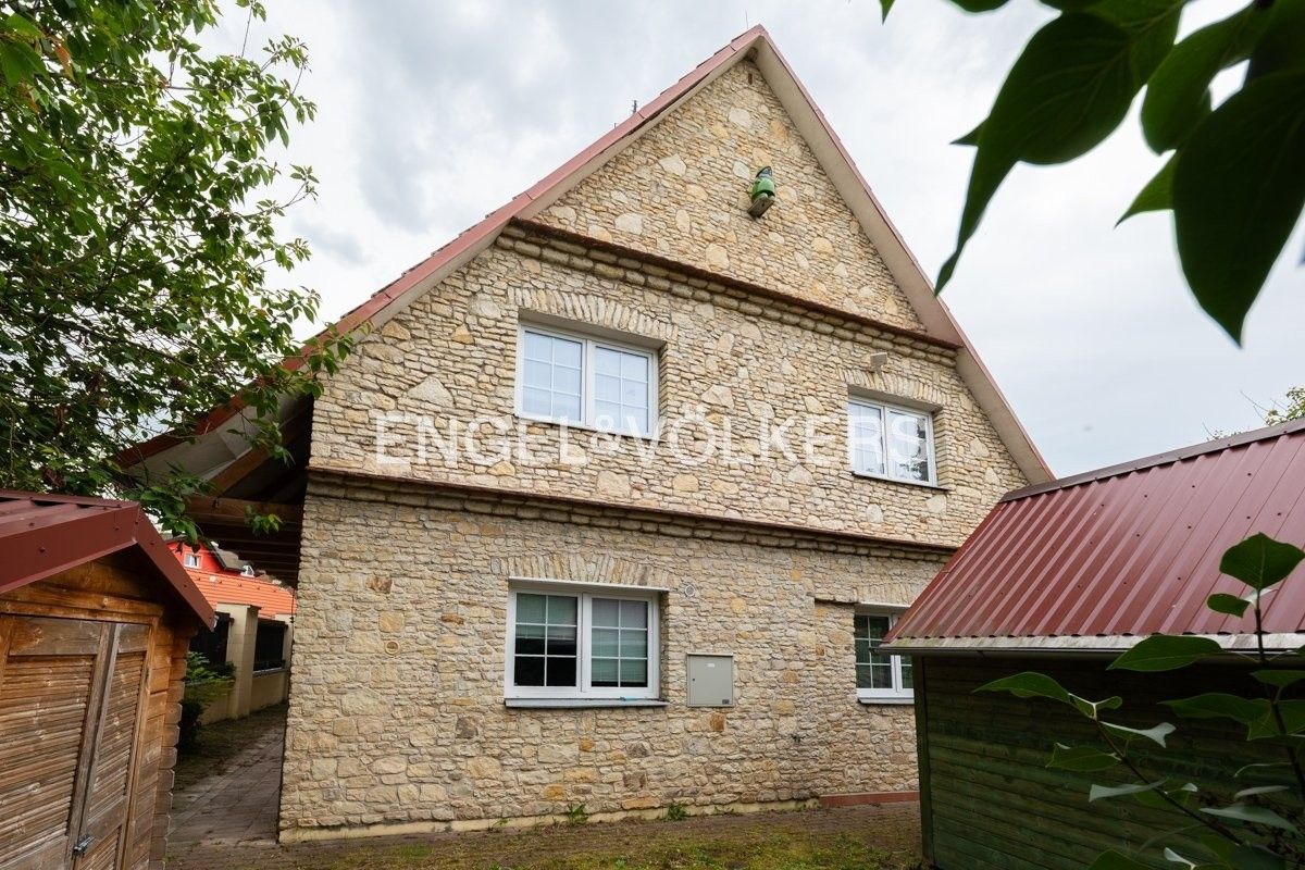 Kanceláře, Běloky, 242 m²