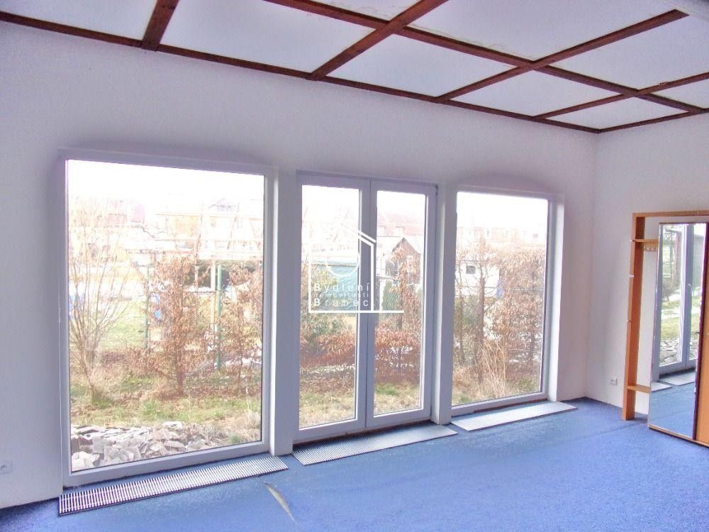 Prodej komerční - Česká Lípa Dubice, 1 766 m² - 5
