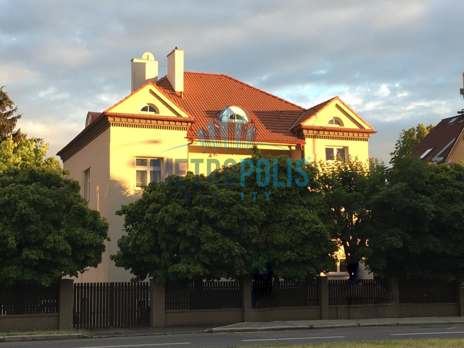 Byty, Počernická, Praha, 241 m²