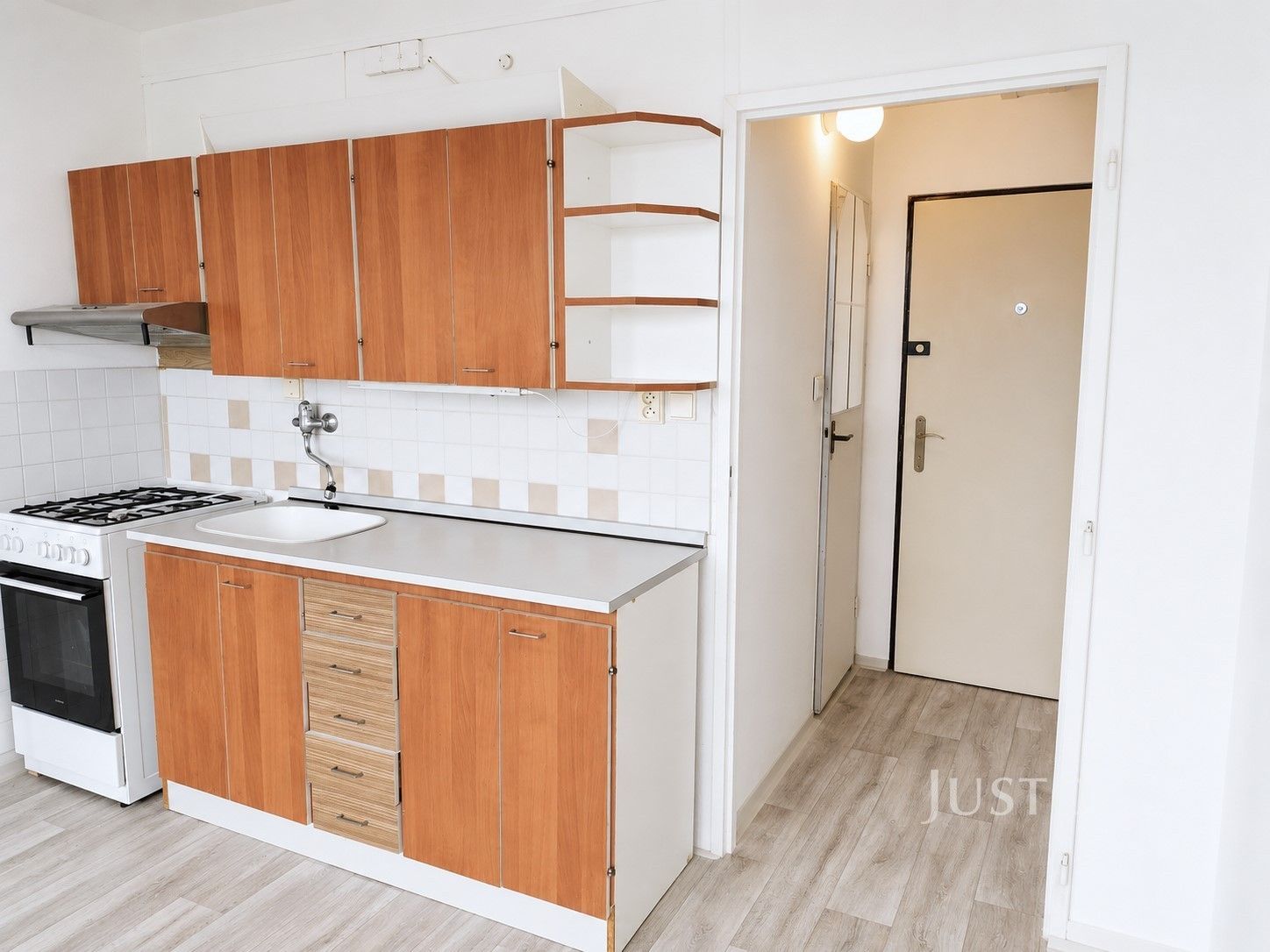 1+1, třída Přátelství , Písek Budějovické Předměstí, 38 m² - 2