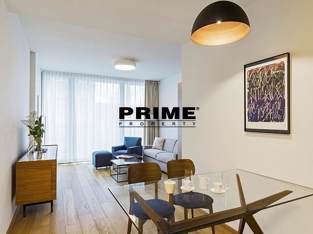 Pronájem byt 2+kk - Holečkova, Praha, 79 m²