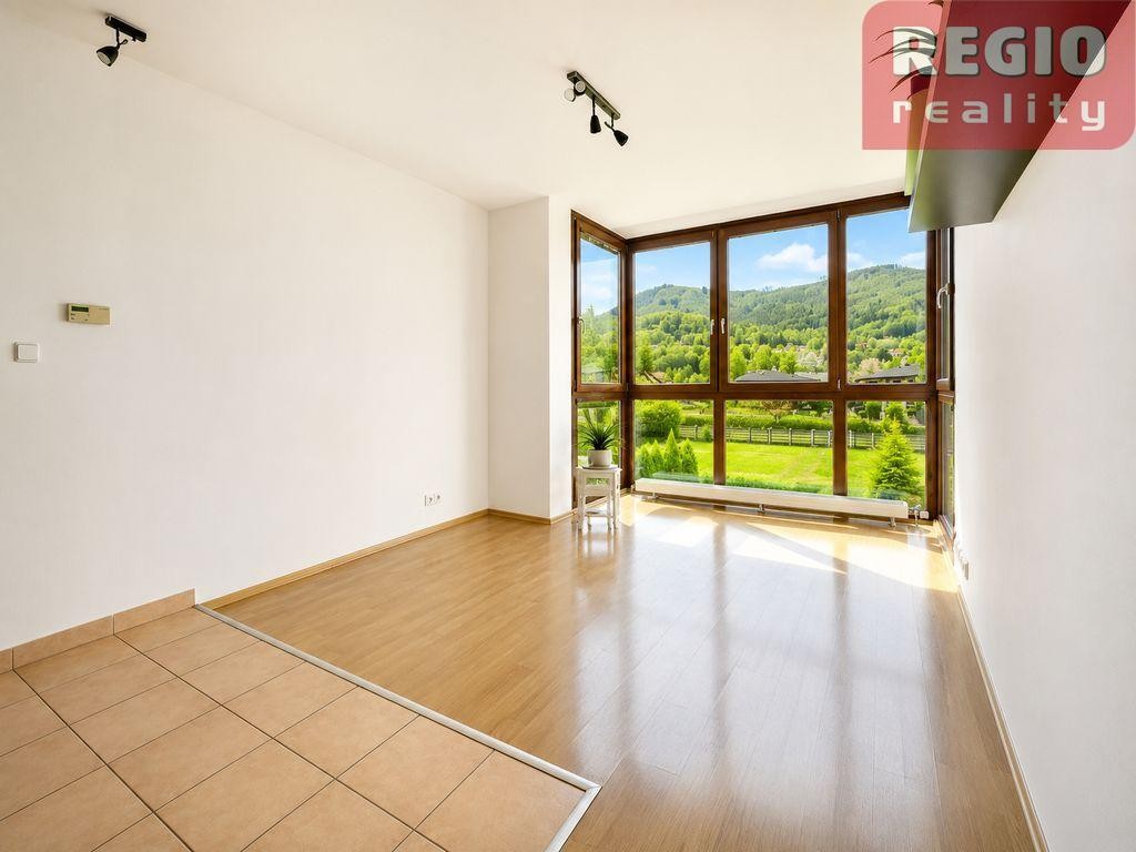 Byt 2+kk · 42 m² · Čeladná - 3