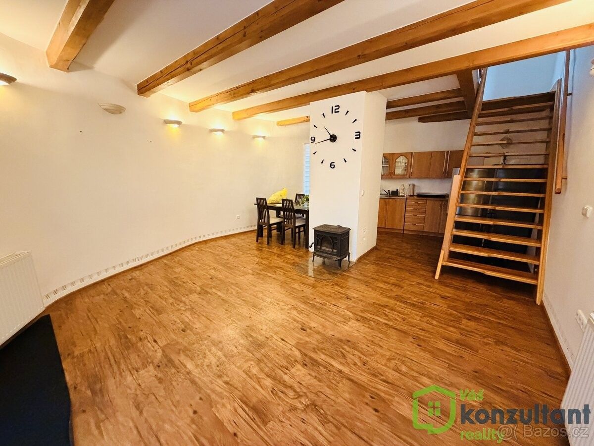 Kanceláře, Hlučín, 748 01