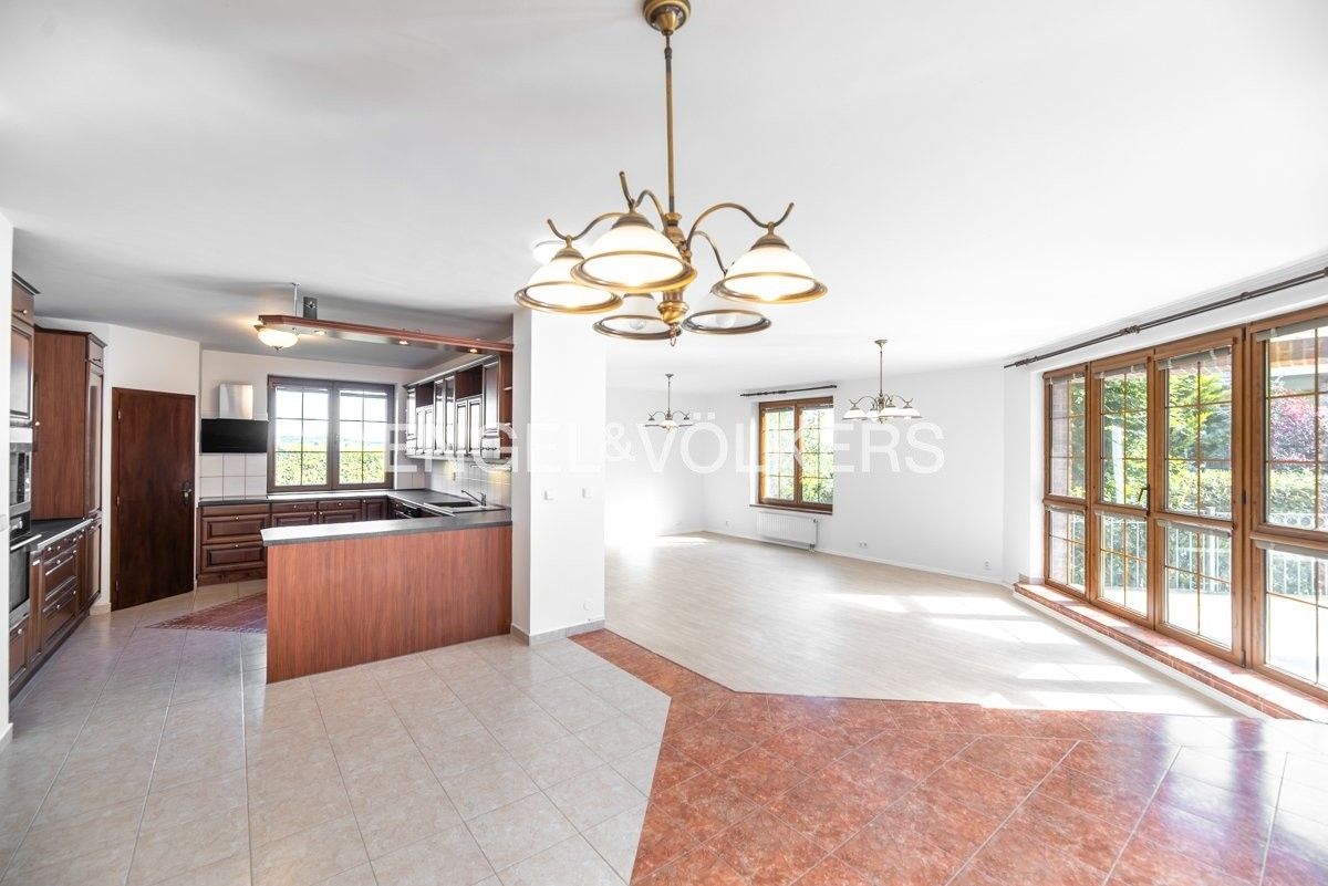 Vily, Druhého odboje 349, Praha Nebušice, 384 m² - 2