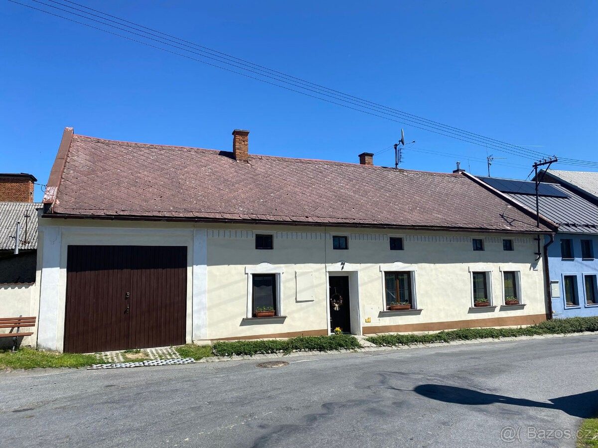 Rodinné domy, Tršice, 783 57