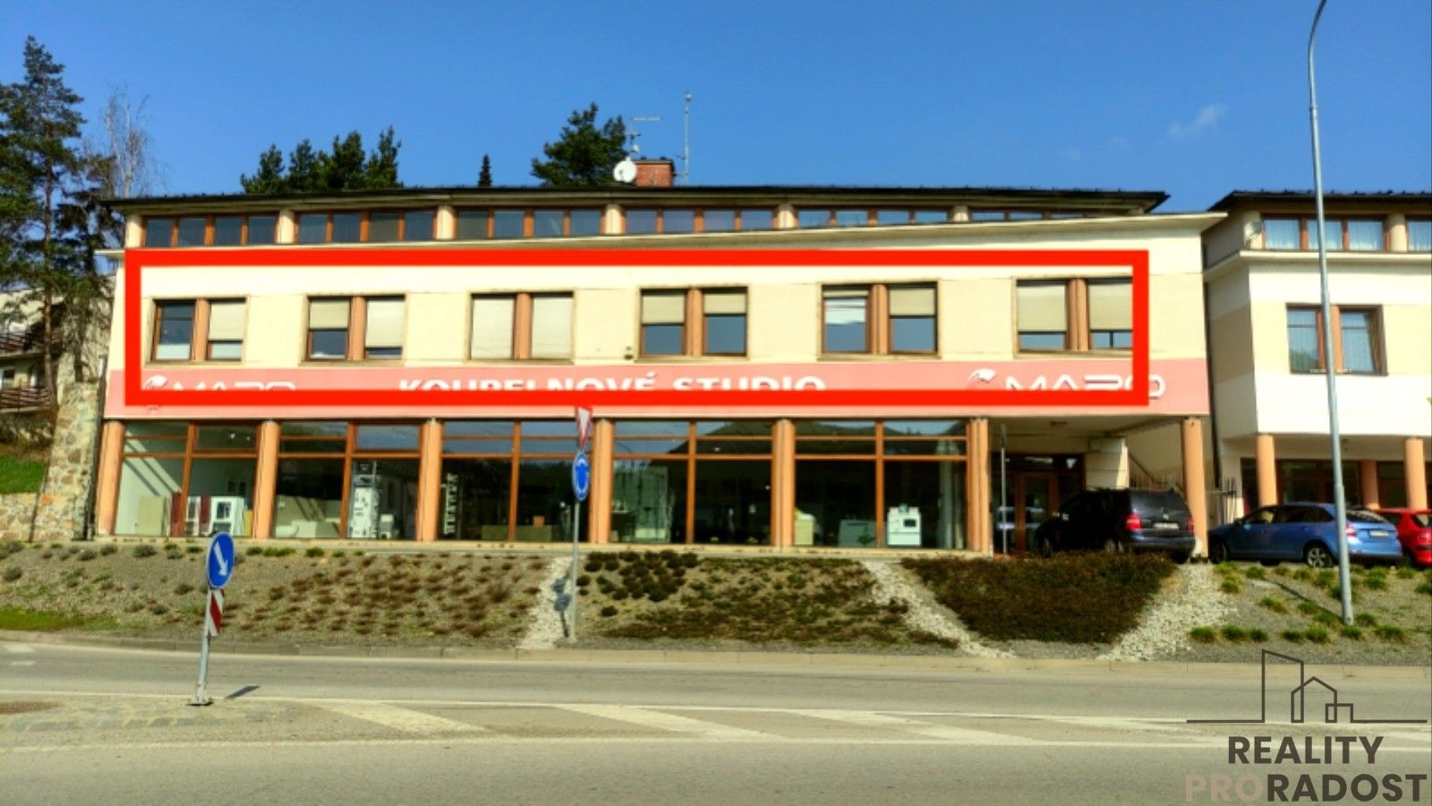 Kanceláře, Pod Hradbami, Velké Meziříčí, 103 m² - 1