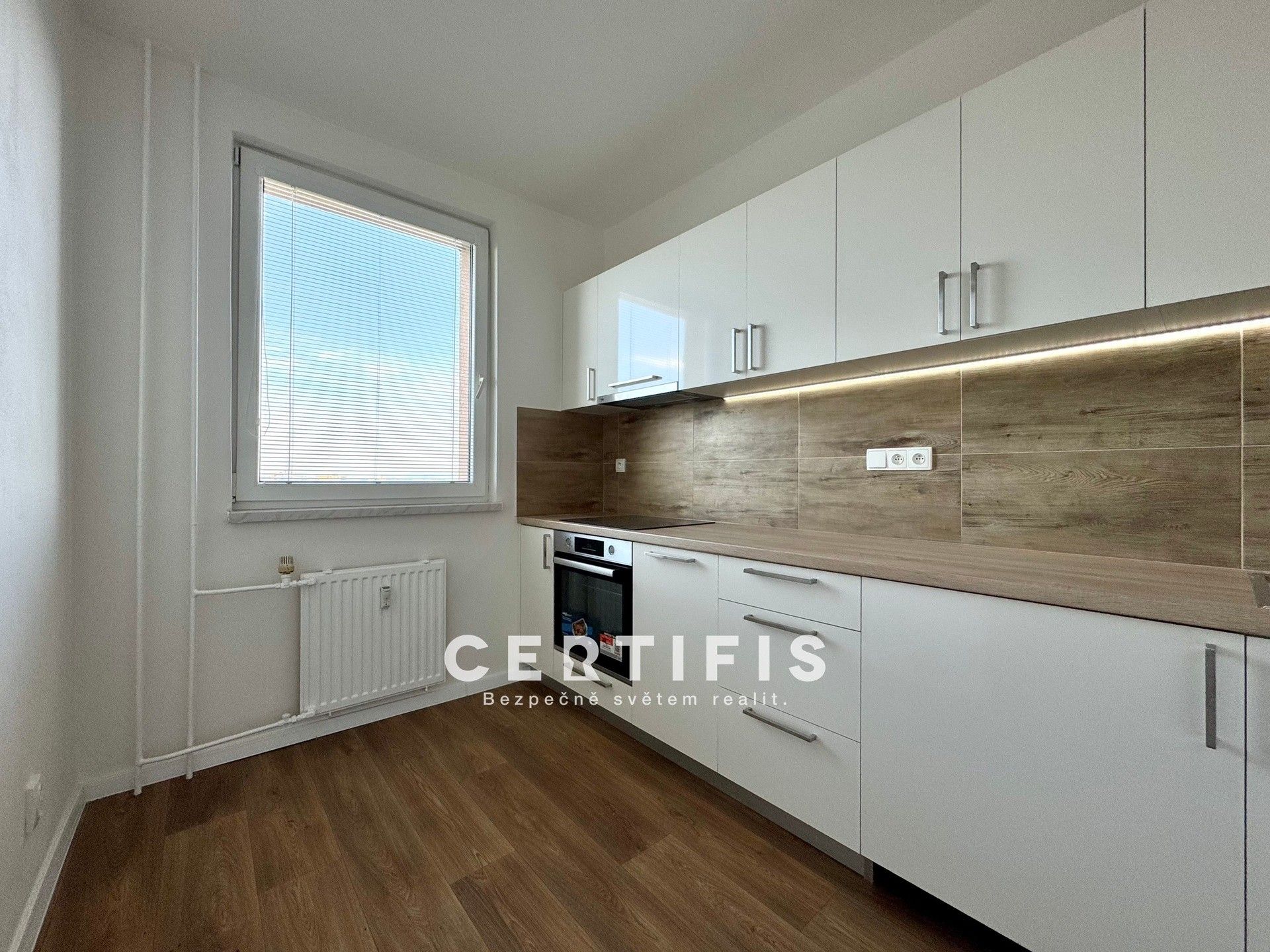 Pronájem byt 2+1 - F. S. Tůmy, Orlová, 44 m²