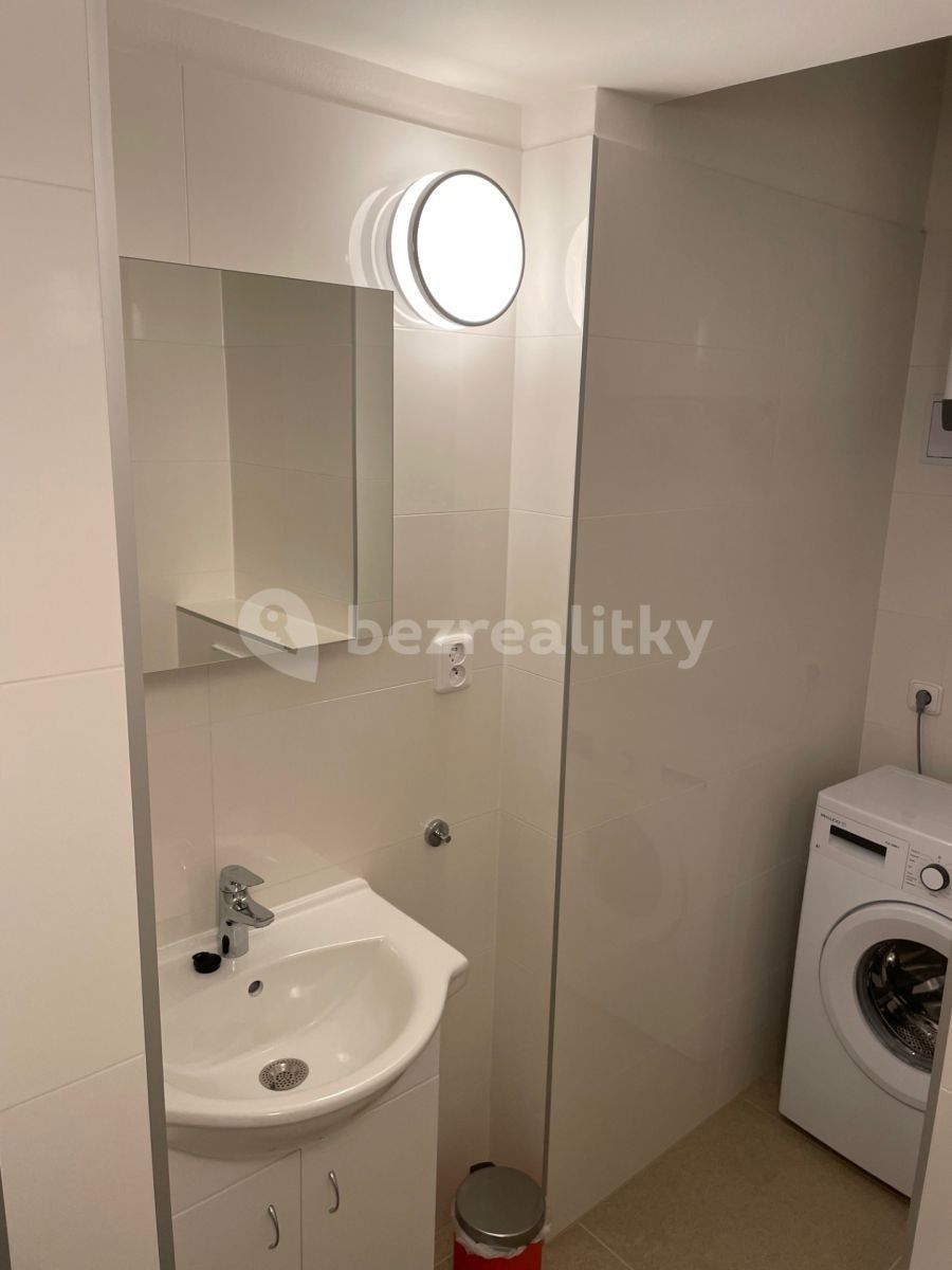 2+kk, Štěpánská, Praha - Nové Město, 42 m² - 2