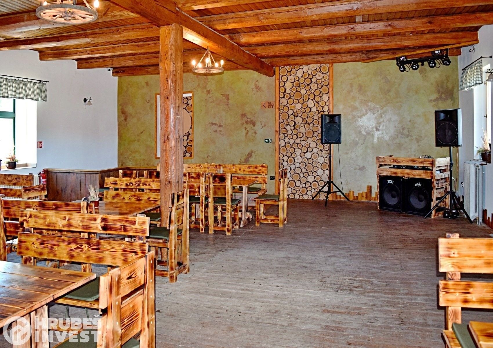 Restaurace, Nová Ves, 278 m²