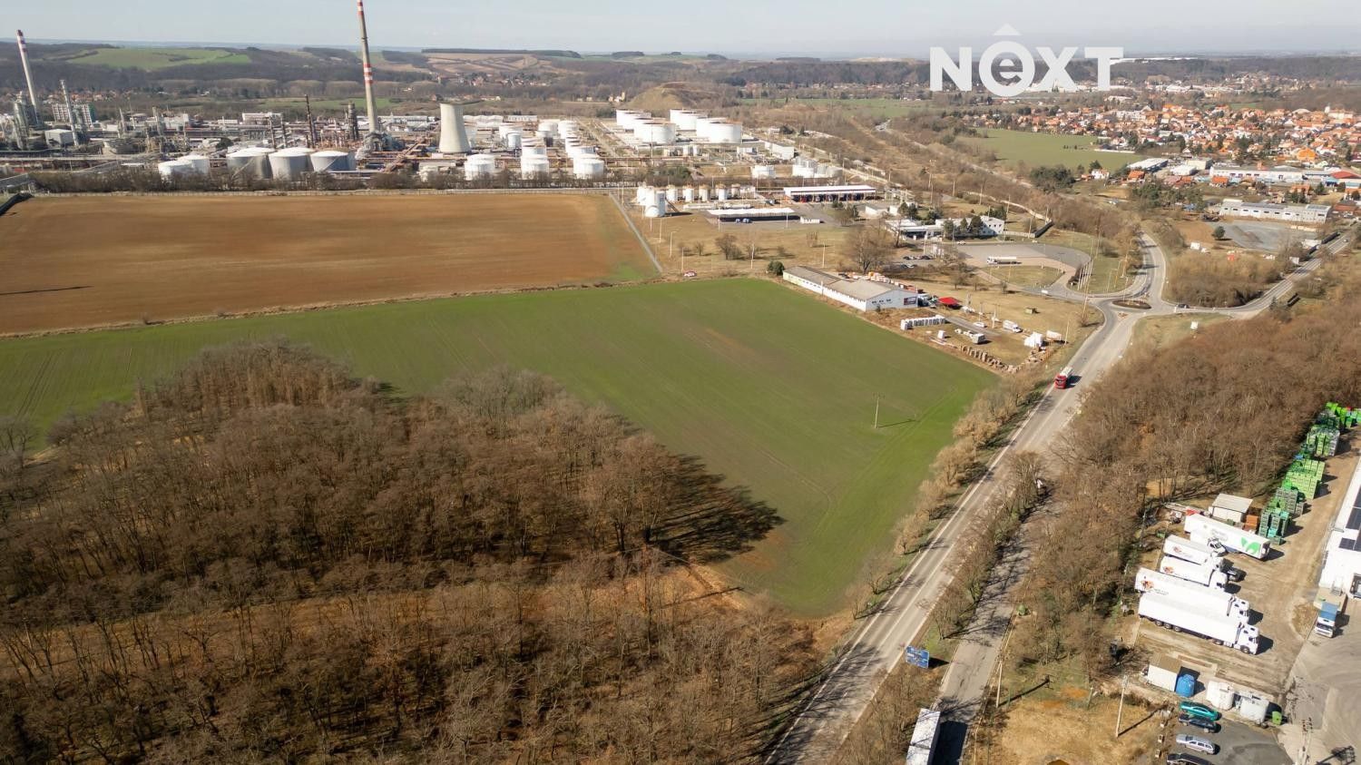 Komerční pozemek · Nad Benzinou, Veltrusy - 3