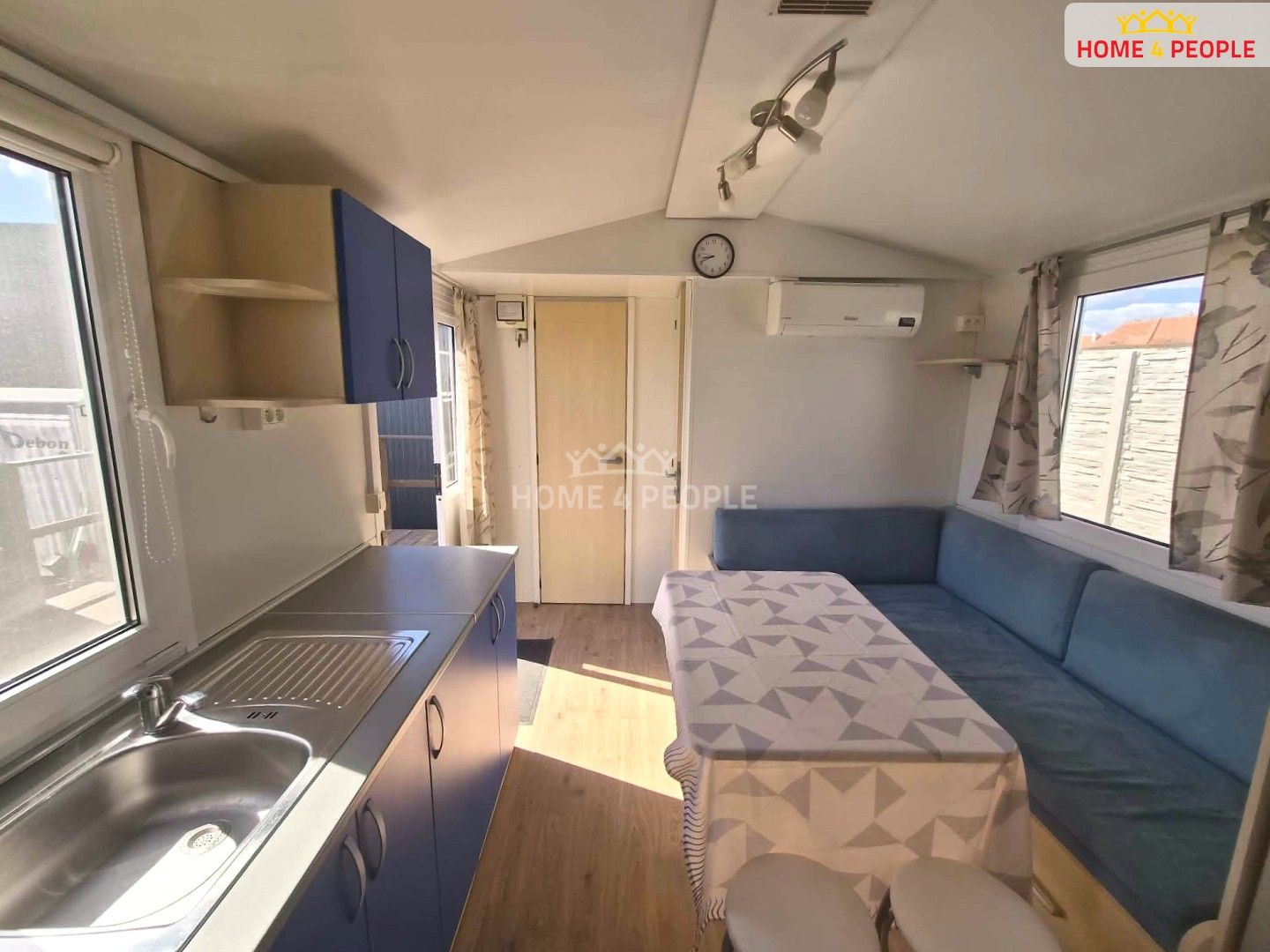 Garáže, Klášter, Rajhrad, 24 m² - 2