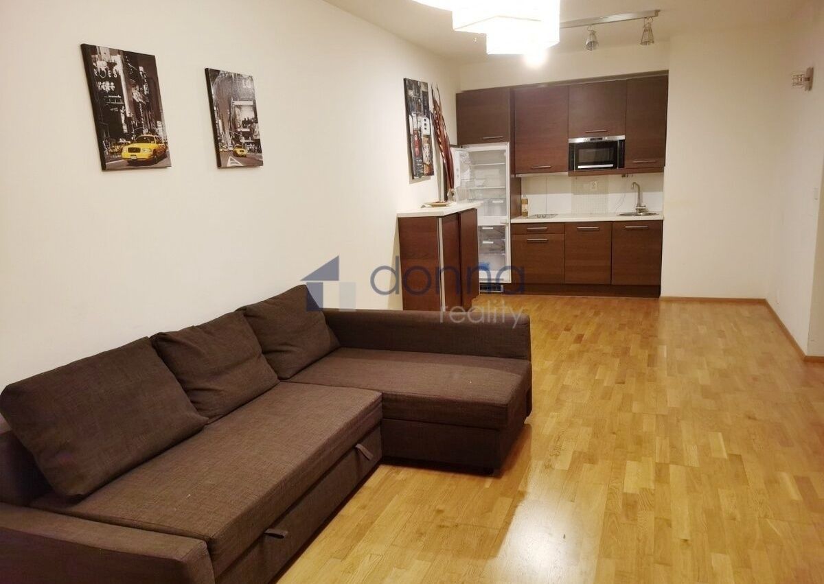 2+kk, Jeseniova, Praha Žižkov, 58 m² - 1