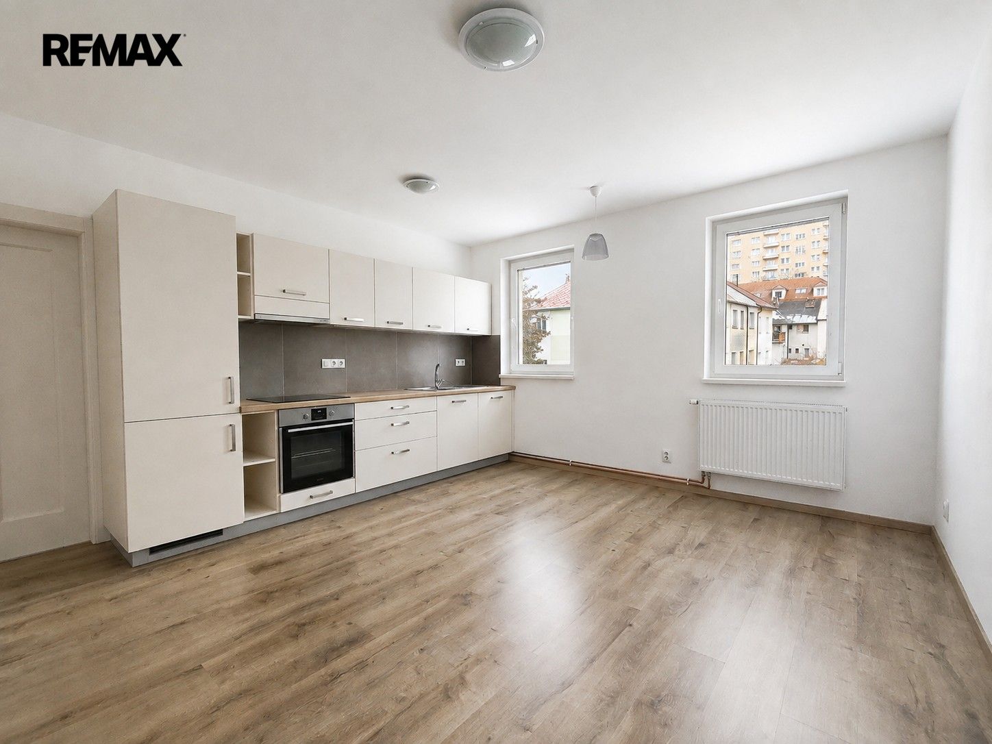 3+kk, B. Němcové, České Budějovice 7, 58 m² - 1